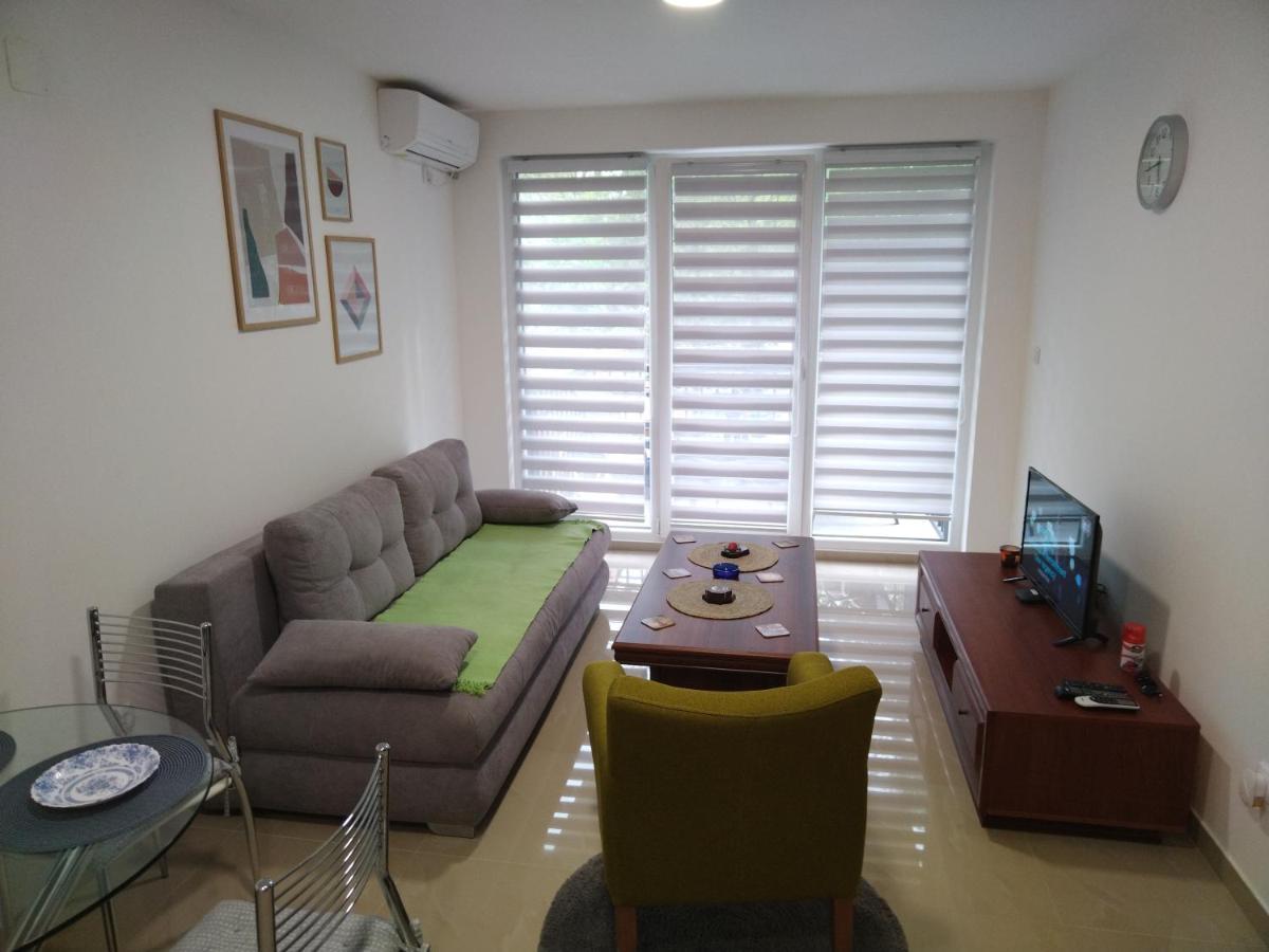 Apartman "N" Srebrno Jezero Ostrovo Dış mekan fotoğraf