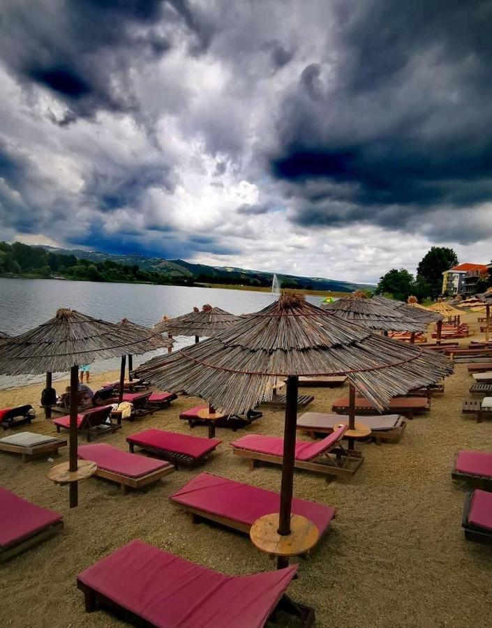 Apartman "N" Srebrno Jezero Ostrovo Dış mekan fotoğraf